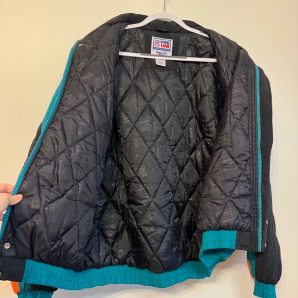 Vintage 1990s NFL Football Reebok Miami Dolphins Padded Jacket | Size XXL - Picture 10 of 11